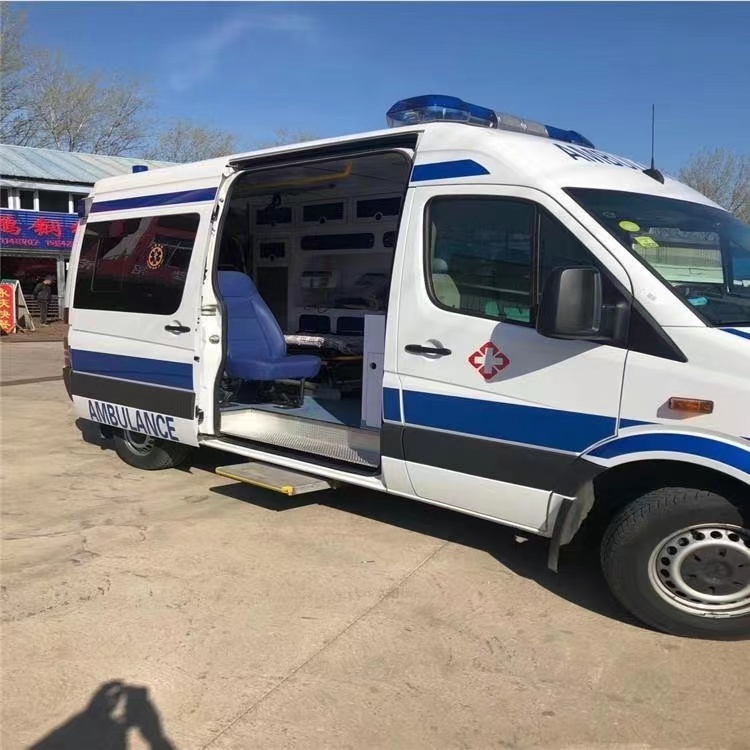 伊犁私人长途救护车出租转院回家