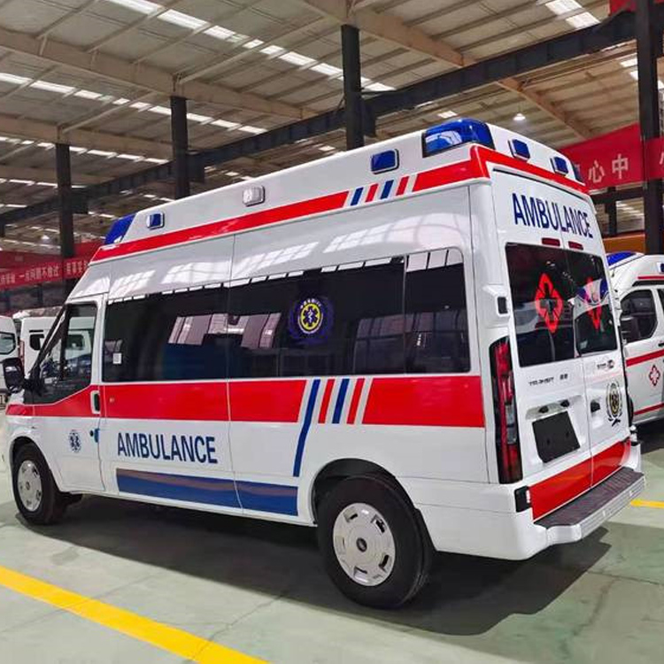 伊犁救护车出租 —— 专业、安全、高效的城市急救服务